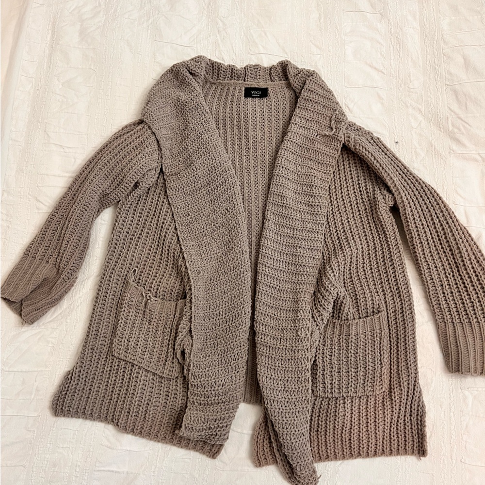 Chunky knit cardigan sweater purchased from VICI, size M